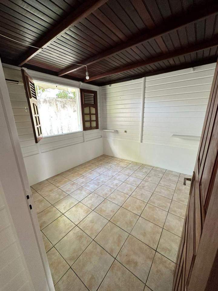 Peinture de façade Martinique